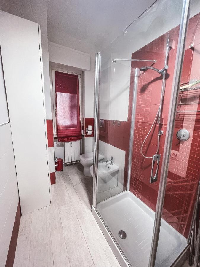 Myhouse Inn Suite Paradiso - Affitti Brevi Italia โกลเลญโญ ภายนอก รูปภาพ